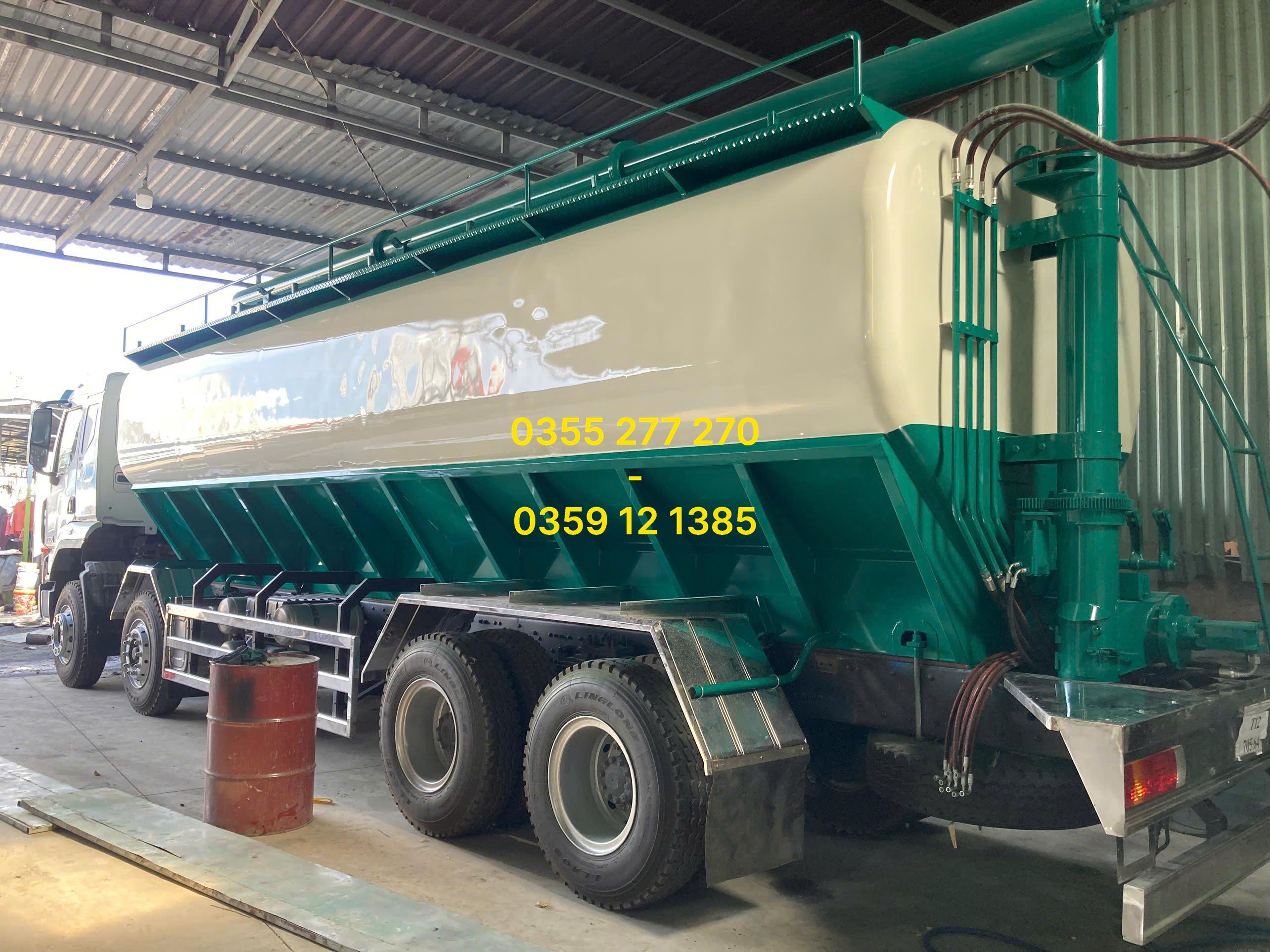 Xe bồn chở cám Sài Gòn