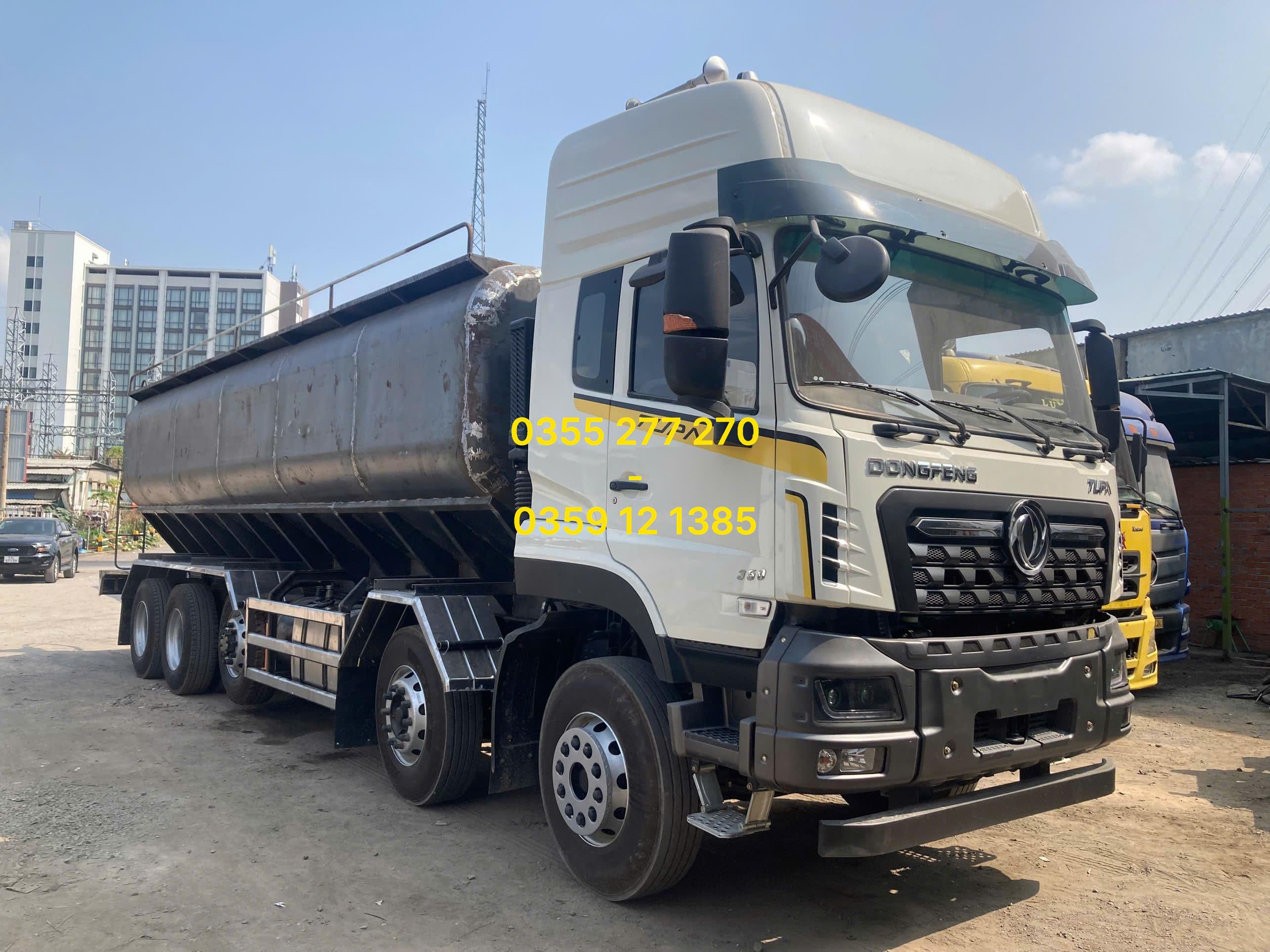 Xe bồn chở cám HCM
