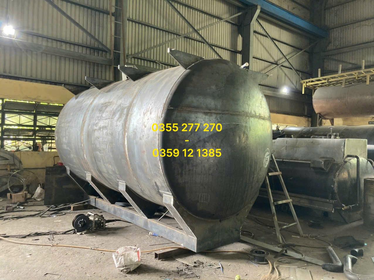 xe bồn chở cám HCM