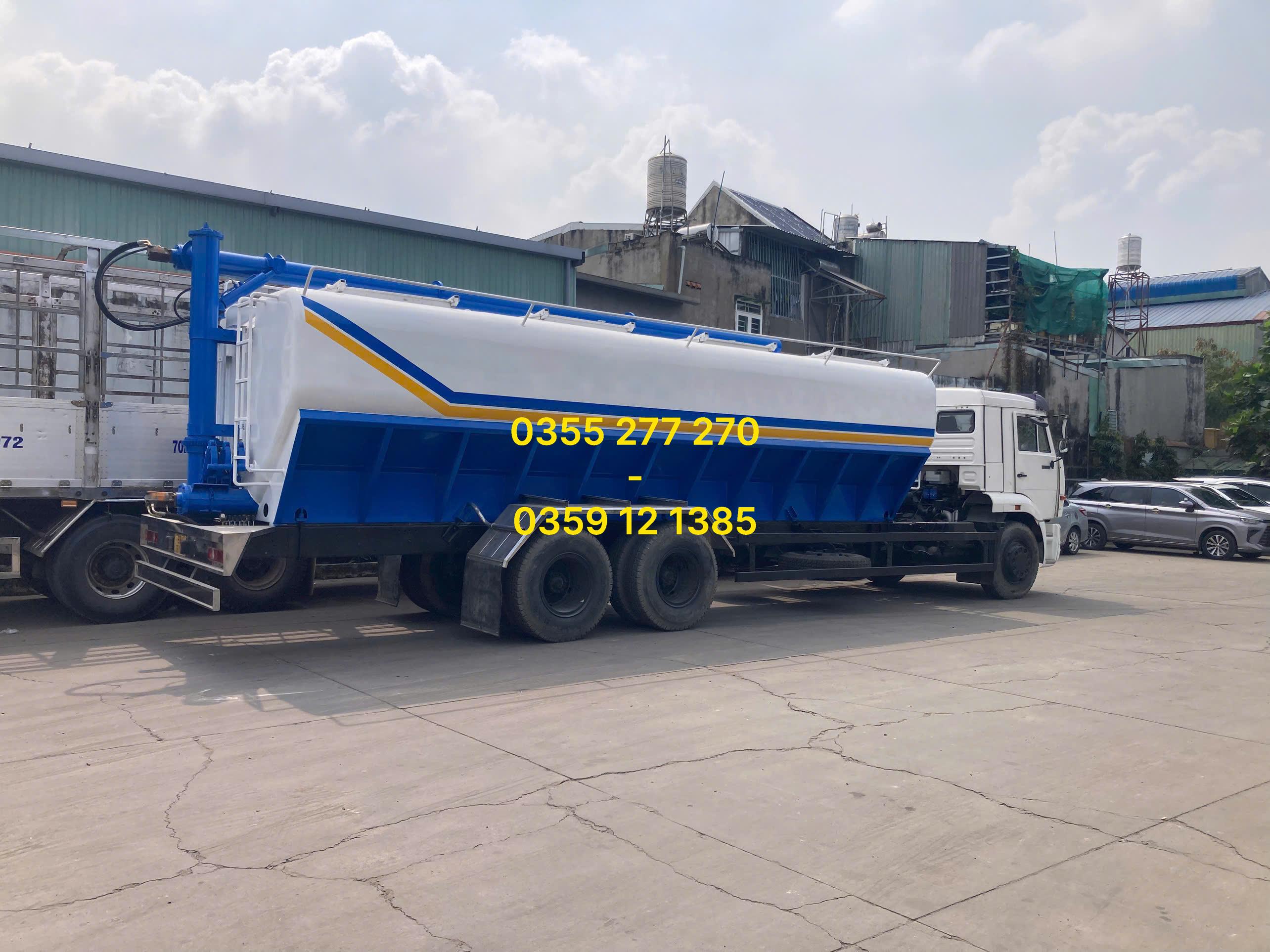 xe bồn chở cám giá rẻ' xe bồn chở cám giá tốt' mua xe bồn chở cám giá rẻ' mua xe bồn chở cám giá tốt' xe bồn chở cám Kamaz' xe bồn chở cám Kamaz 65117' Kamaz 65117 bồn chở cám' xe bồn chở cám 3 chân' xe bồn chở cám 6x4' xe bồn chở cám thức ăn chăn nuôi' xe chở cám bồn trục vít' xe bồn chở cám trục vít giá rẻ' đóng bồn chở cám giá rẻ' đóng bồn chở cám thức ăn chăn nuôi' hoán cải xe bồn chở cám' cải tạo xe bồn chở cám Kamaz' giá xe bồn chở cám Kamaz 65117' giá xe bồn chở cám kamaz' xe bồn chở cám đường xấu địa hình khó' xưởng đóng bồn chở cám uy tín'