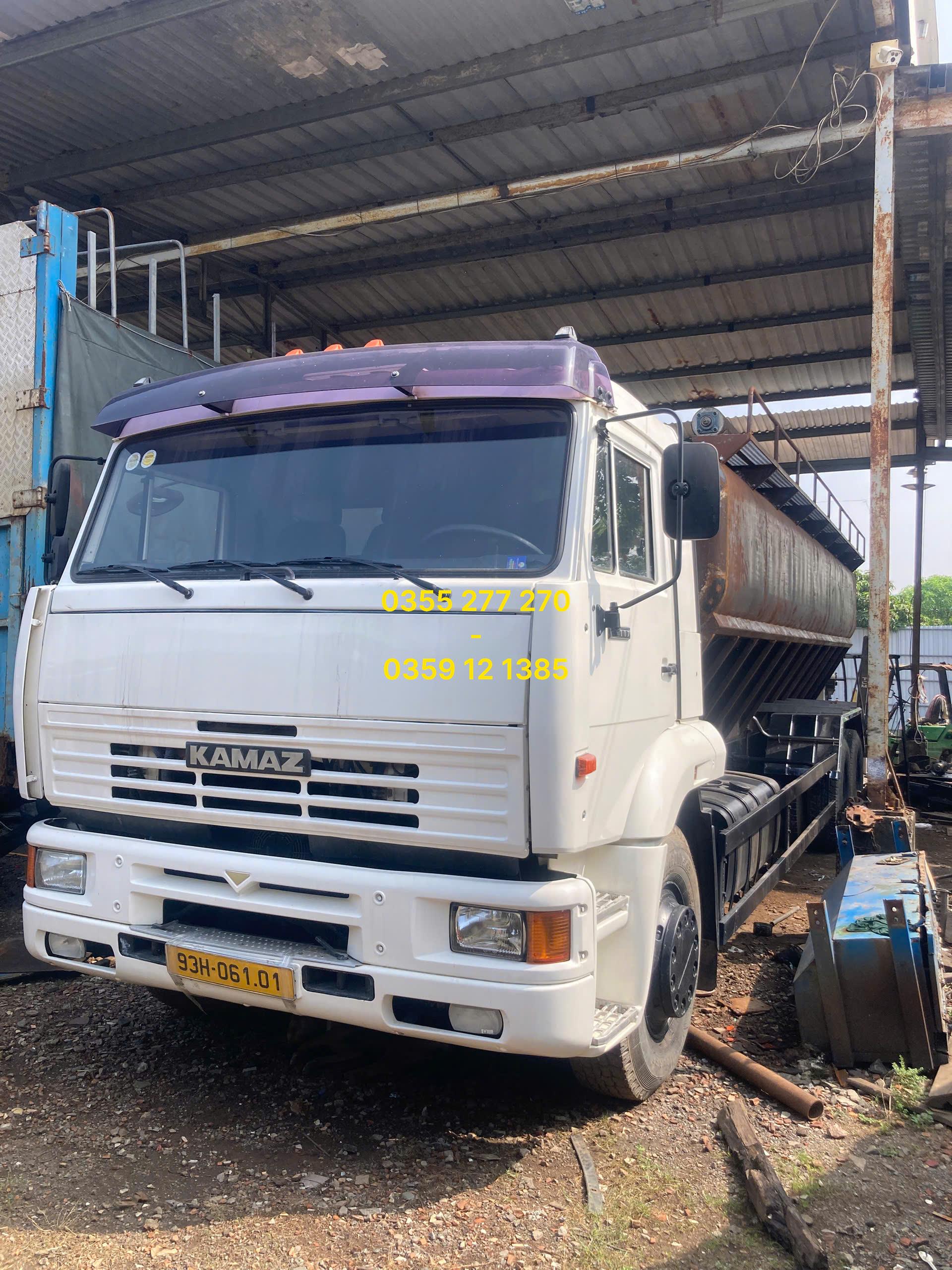 xe bồn chở cám giá rẻ' xe bồn chở cám giá tốt' mua xe bồn chở cám giá rẻ' mua xe bồn chở cám giá tốt' xe bồn chở cám Kamaz' xe bồn chở cám Kamaz 65117' Kamaz 65117 bồn chở cám' xe bồn chở cám 3 chân' xe bồn chở cám 6x4' xe bồn chở cám thức ăn chăn nuôi' xe chở cám bồn trục vít' xe bồn chở cám trục vít giá rẻ' đóng bồn chở cám giá rẻ' đóng bồn chở cám thức ăn chăn nuôi' hoán cải xe bồn chở cám' cải tạo xe bồn chở cám Kamaz' giá xe bồn chở cám Kamaz 65117' giá xe bồn chở cám kamaz' xe bồn chở cám đường xấu địa hình khó' xưởng đóng bồn chở cám uy tín'