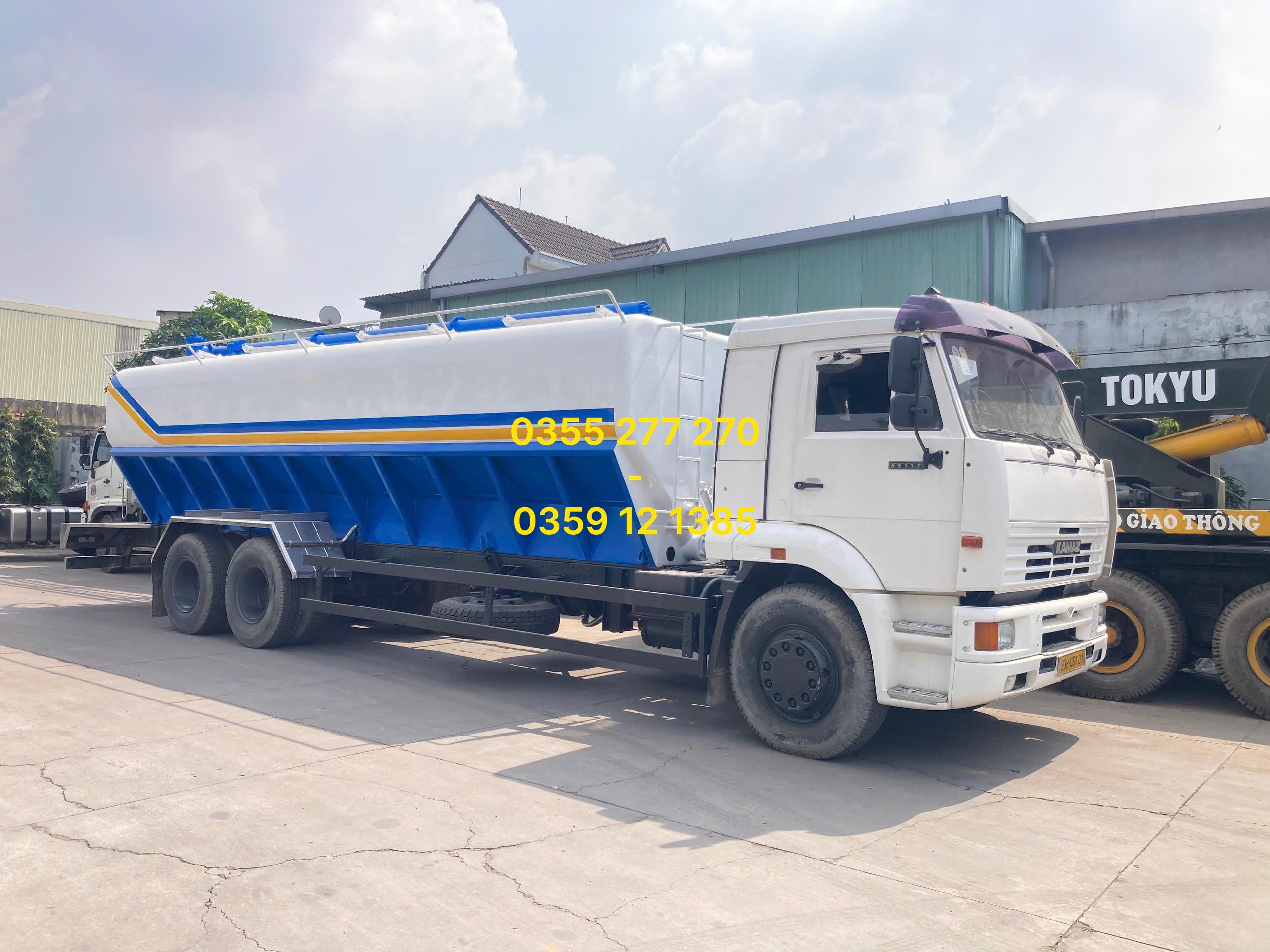 xe bồn chở cám giá rẻ' xe bồn chở cám giá tốt' mua xe bồn chở cám giá rẻ' mua xe bồn chở cám giá tốt' xe bồn chở cám Kamaz' xe bồn chở cám Kamaz 65117' Kamaz 65117 bồn chở cám' xe bồn chở cám 3 chân' xe bồn chở cám 6x4' xe bồn chở cám thức ăn chăn nuôi' xe chở cám bồn trục vít' xe bồn chở cám trục vít giá rẻ' đóng bồn chở cám giá rẻ' đóng bồn chở cám thức ăn chăn nuôi' hoán cải xe bồn chở cám' cải tạo xe bồn chở cám Kamaz' giá xe bồn chở cám Kamaz 65117' giá xe bồn chở cám kamaz' xe bồn chở cám đường xấu địa hình khó' xưởng đóng bồn chở cám uy tín'